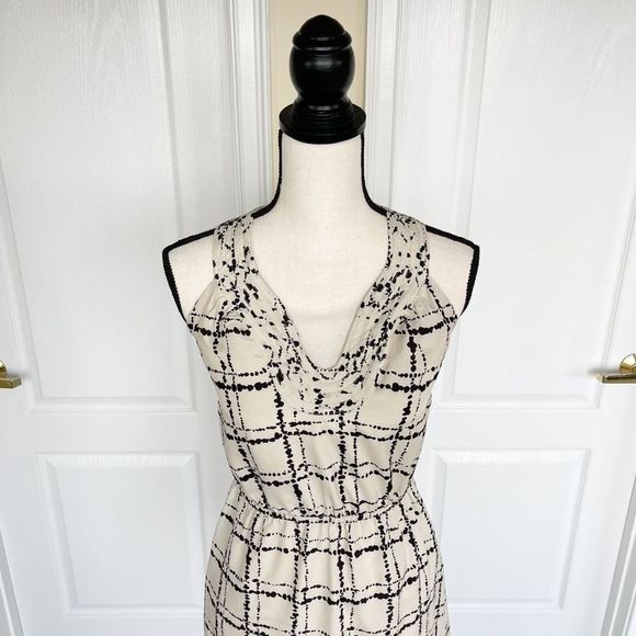 Ann Taylor LOFT 0P Petite Unique Neckline Dalmatian Plaid Black Crème Contrast B - Picture 2 of 14